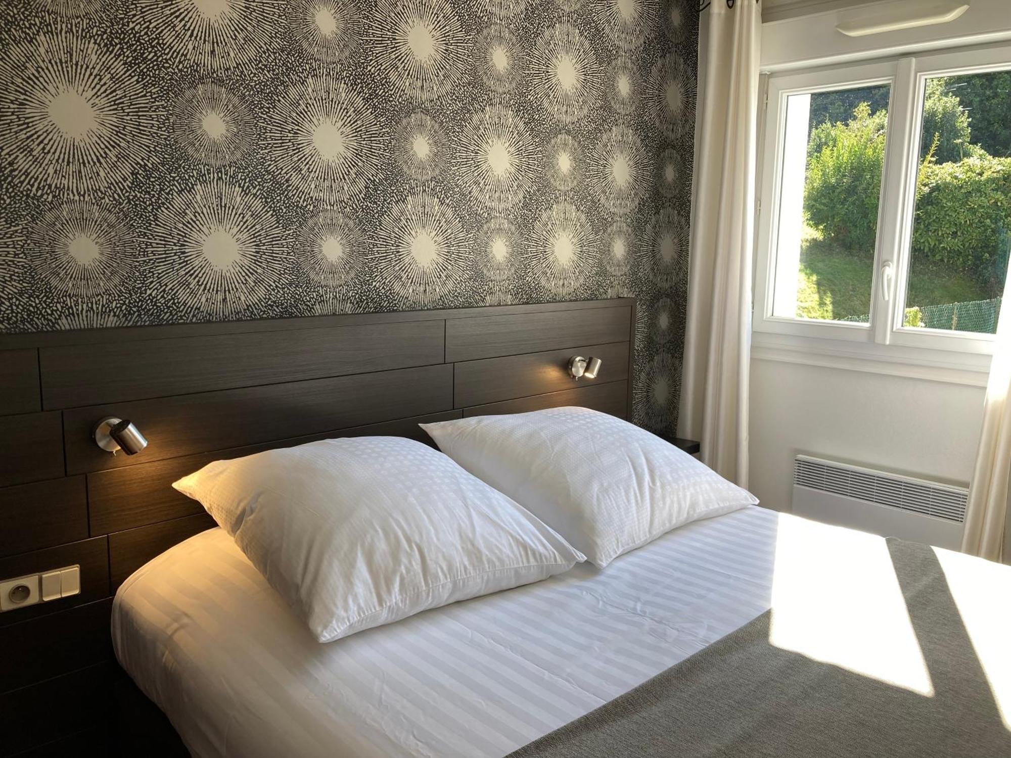 The Originals City, Hotel Du Chateau, 蓬蒂维 外观 照片
