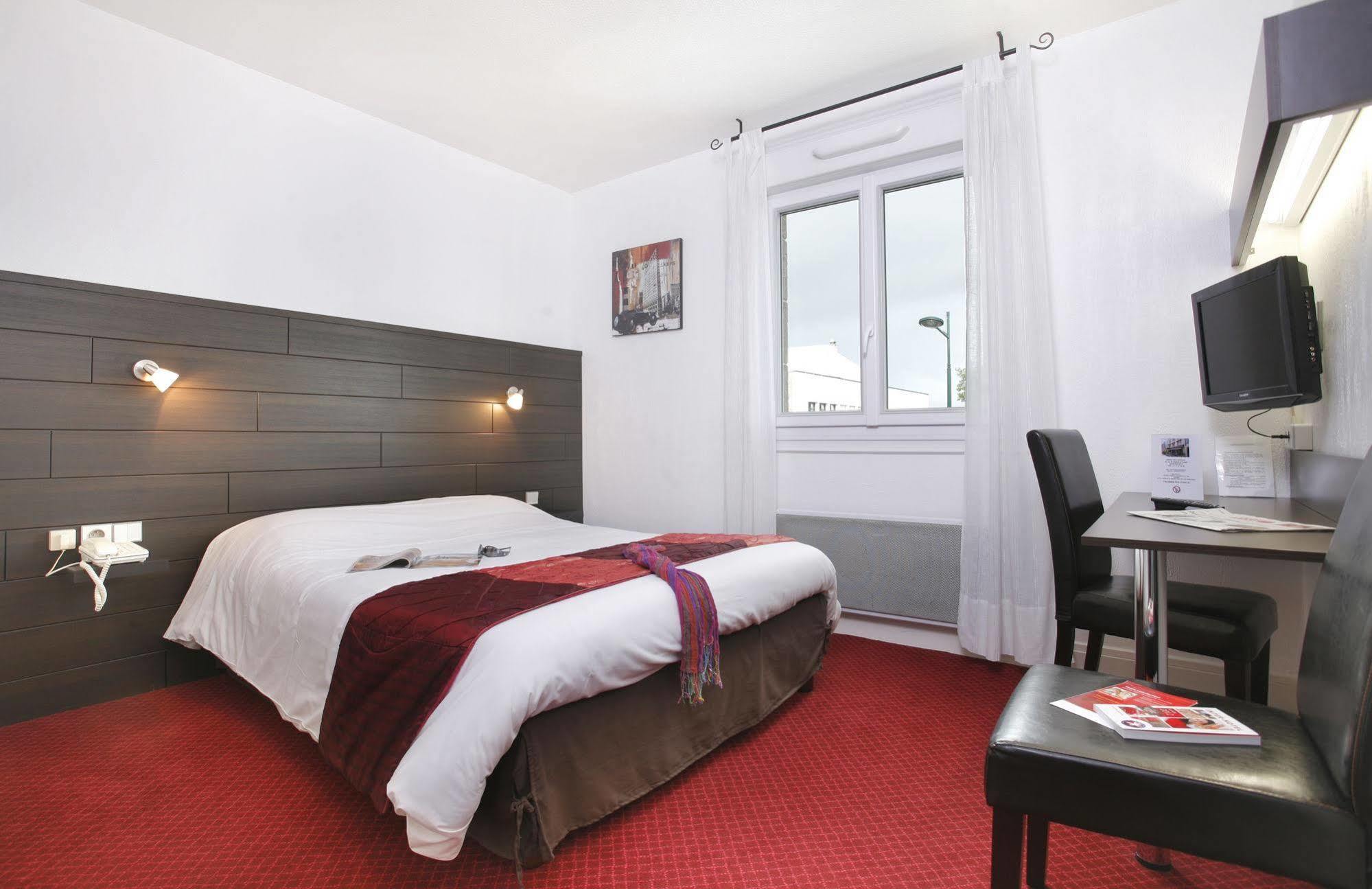 The Originals City, Hotel Du Chateau, 蓬蒂维 外观 照片